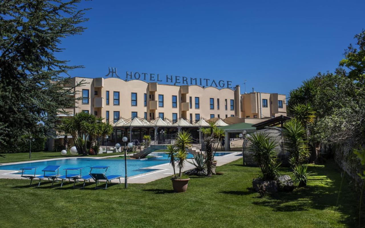 Hotel Hermitage Галатина Екстериор снимка