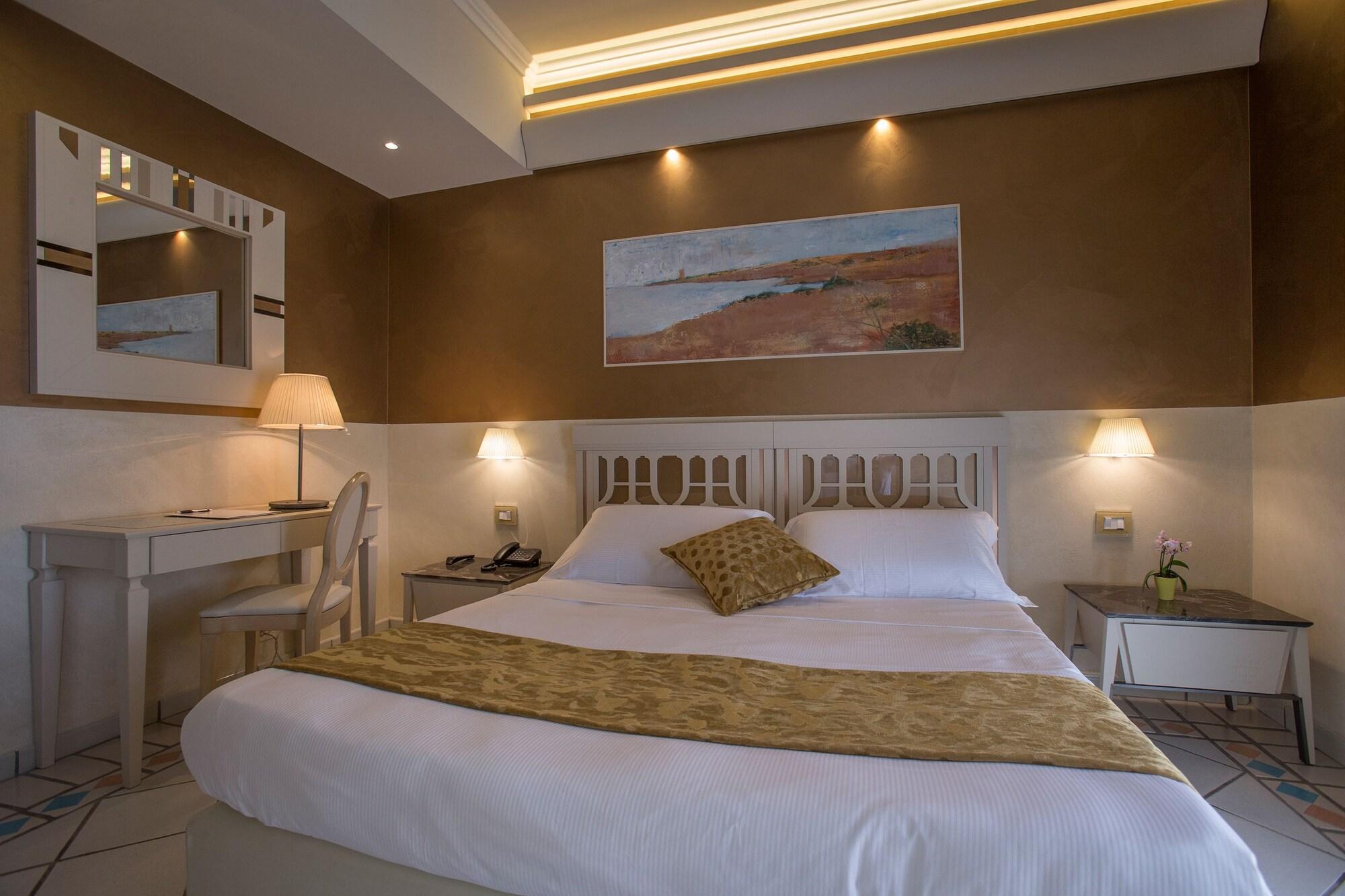 Hotel Hermitage Галатина Екстериор снимка