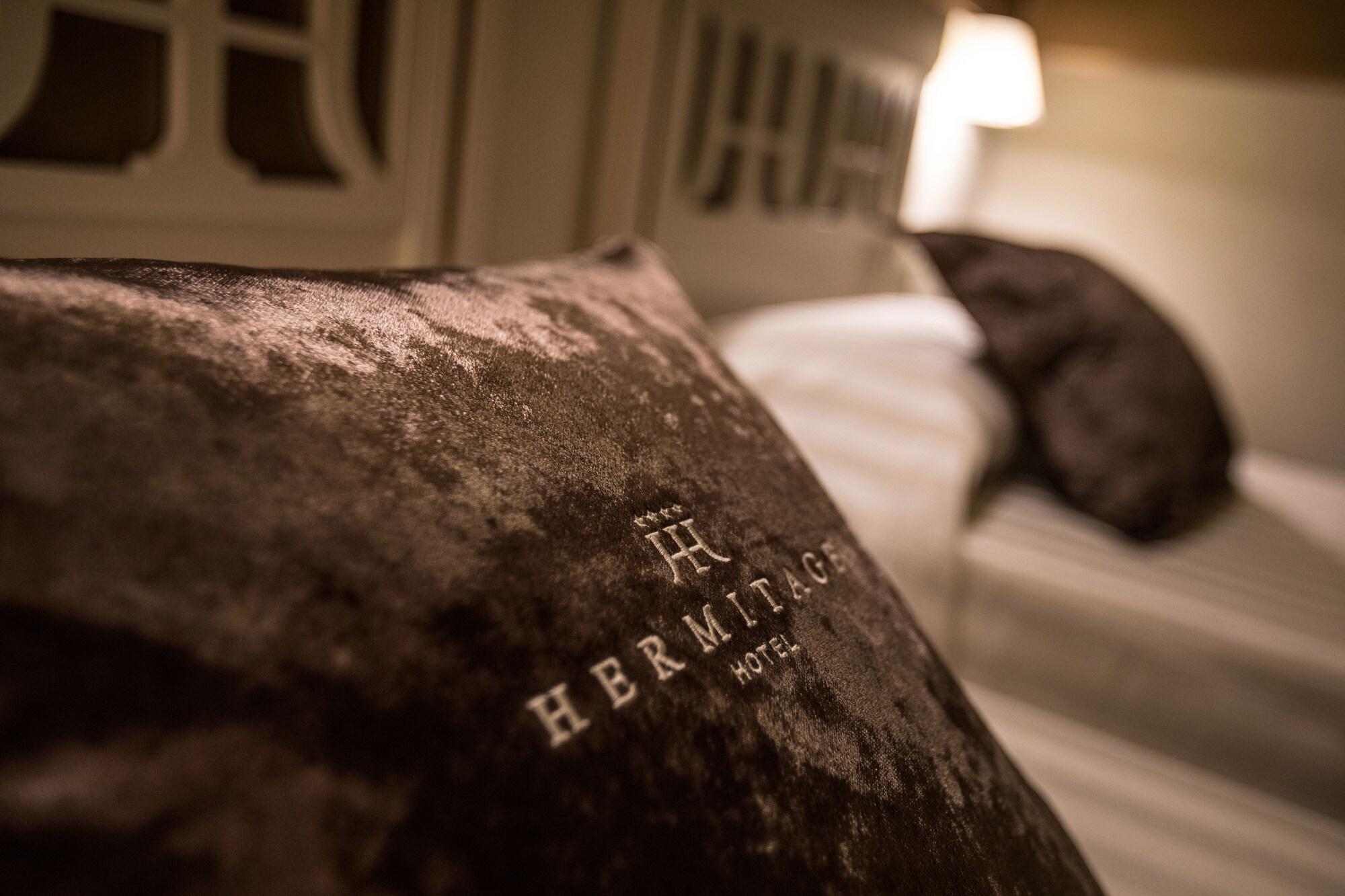 Hotel Hermitage Галатина Екстериор снимка